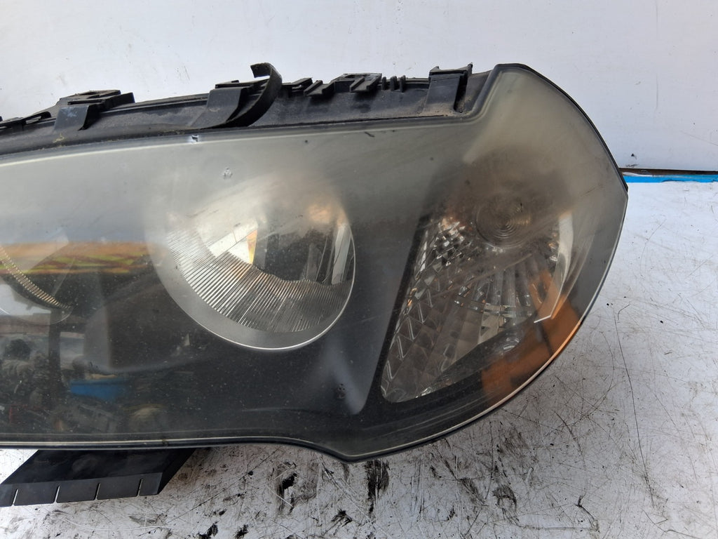 2004 BMW X3 E83 NSF PASSENGER SIDE FRONT LEFT HEADLIGHT 1305630415