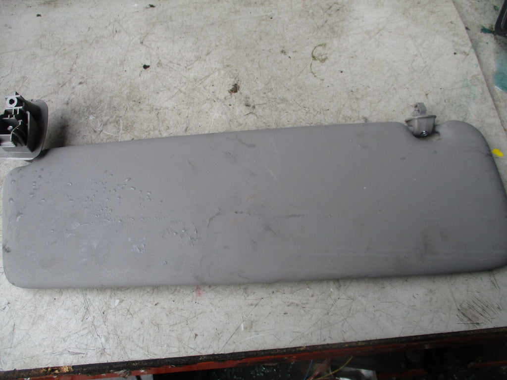 2023 RENAULT MASTER OS DRIVER SIDE SUN VISOR