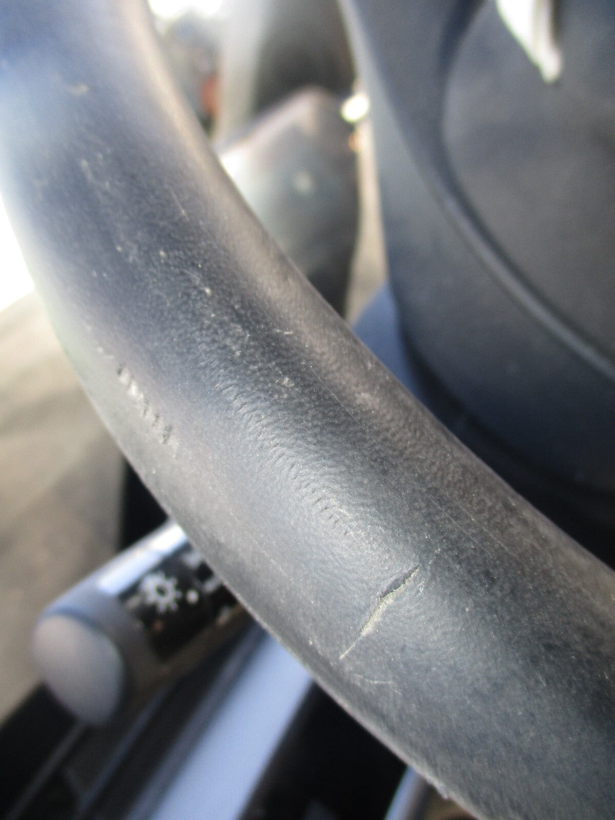 2023 KIA SPORTAGE MK5 GT LINE 3 SPOKE MULTIFUNCTION LEATHER STEERING WHEEL