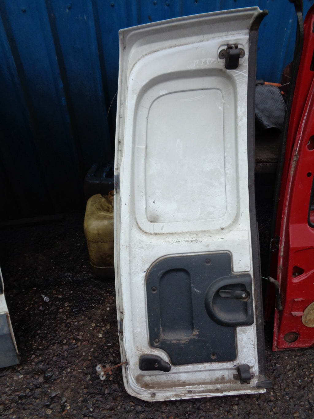 RENAULT KANGOO 2005 MK1 O/S DRIVER SIDE DOOR WHITE