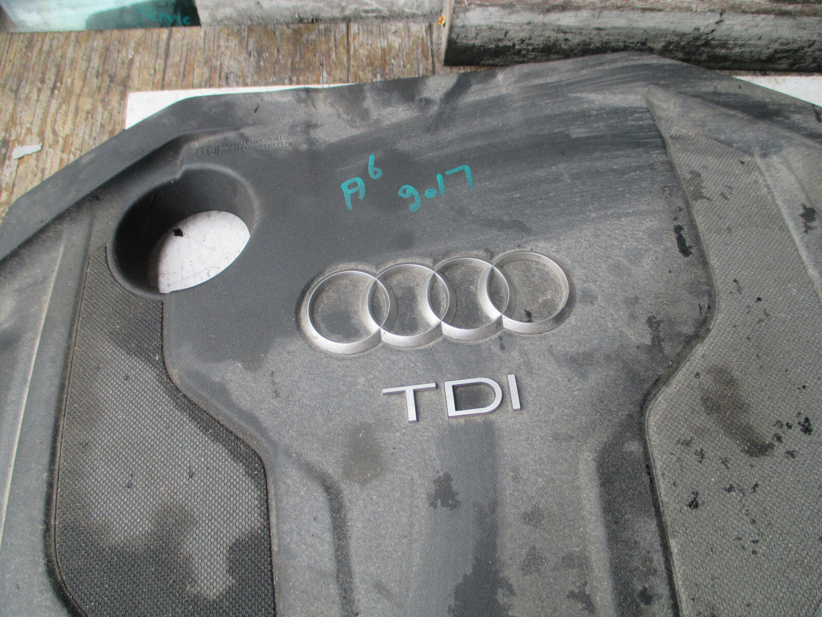 AUDI A6 2017 2.0 TDI DIESEL ENGINE COVER