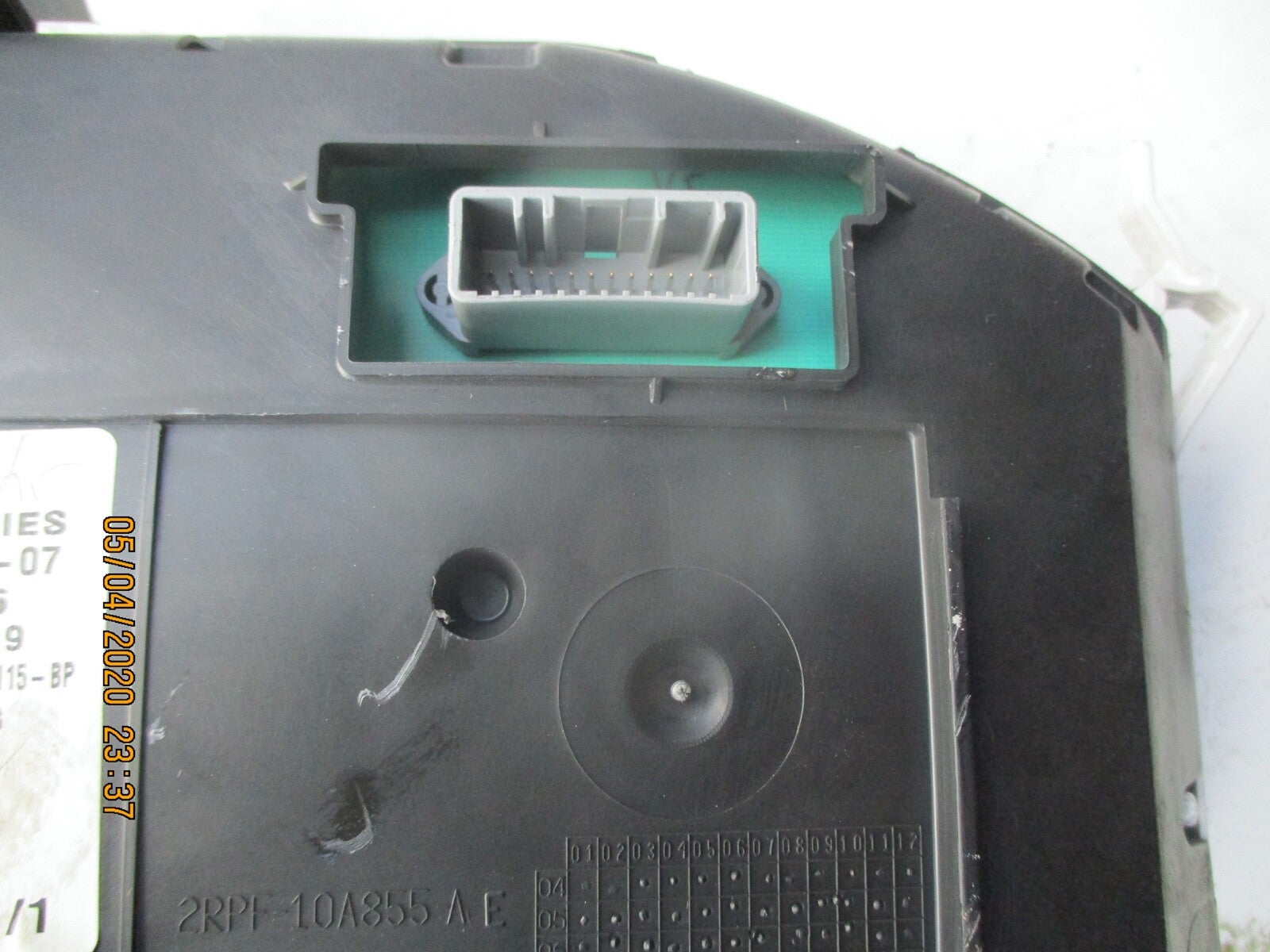 RENAULT MEGANE MK2 INSTRUMENT CLUSTER SPEEDOMETER 8200720315