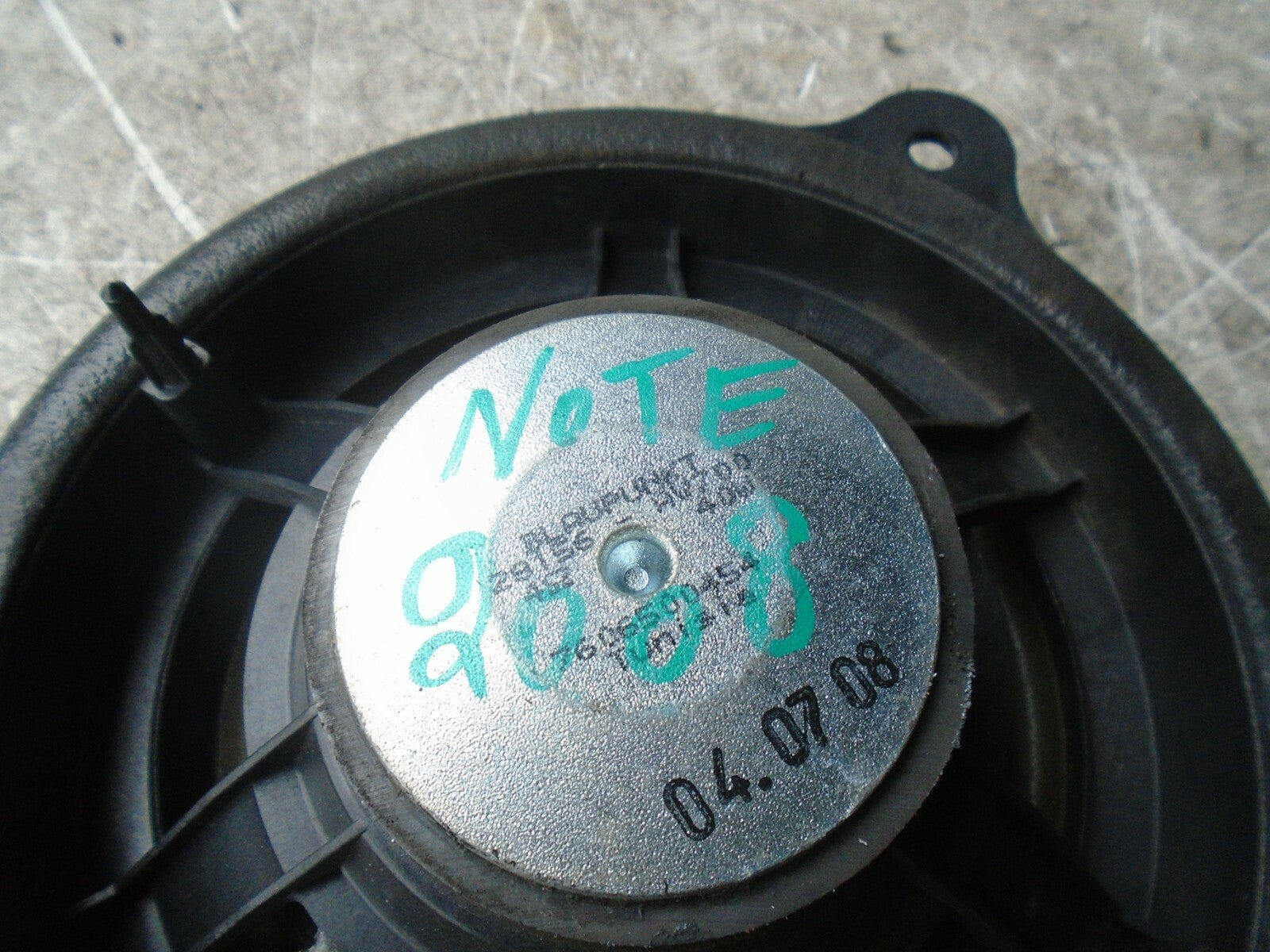 NISSAN NOTE 2008 MK1 E11 NSF FRONT PASSENGER SIDE DOOR SPEAKER 28156AV700