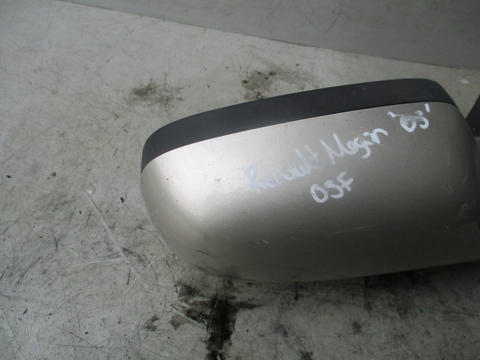 2006 RENAULT MENGANE OSF DRIVERS SIDE WING MIRROR 12353570