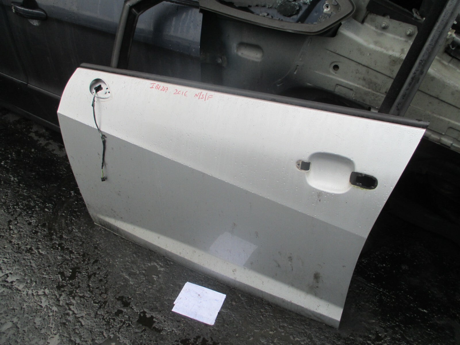 SEAT IBIZA MK4 6J 2016 NSF PASSENGER SIDE FRONT DOOR SILVER LX7W