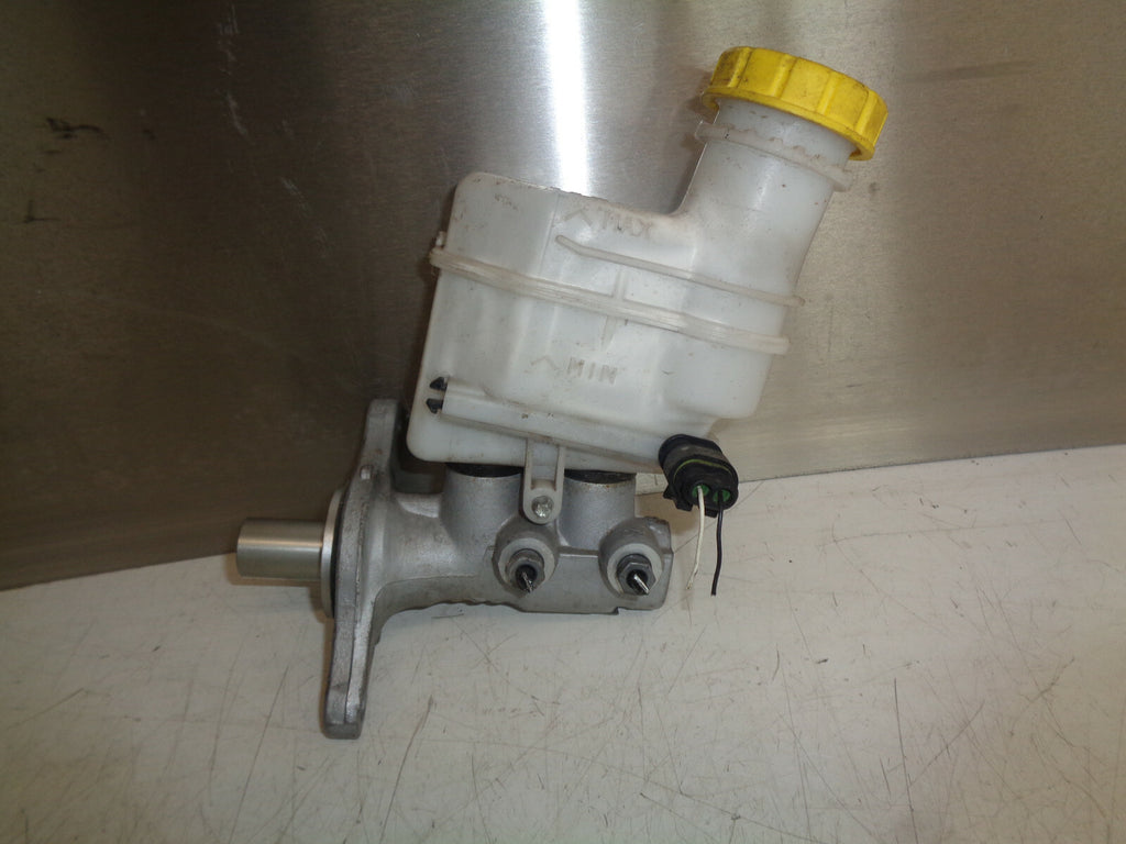 FORD KA MK2 2015 1.2 PETROL BRAKE MASTER CYLINDER 32069666