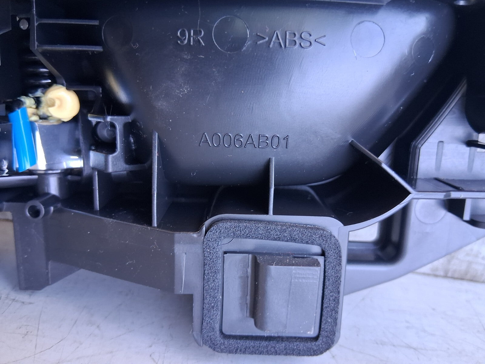VAUXHALL CORSA F 2021 NSF PASSENGER SIDE INTERIOR RIGHT DOOR HANDLE A006AB01