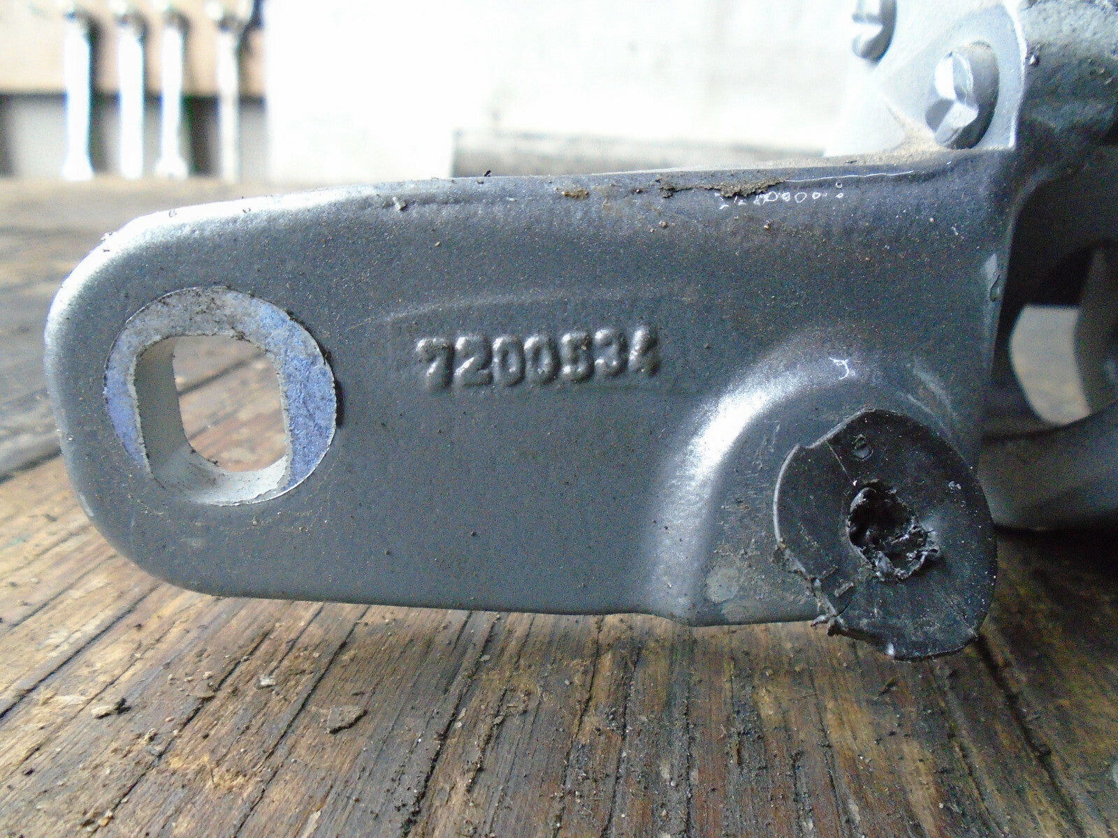 BMW 5 SERIES GT F07 2016 OSR DRIVER SIDE REAR TAILGATE HINGE 7200534