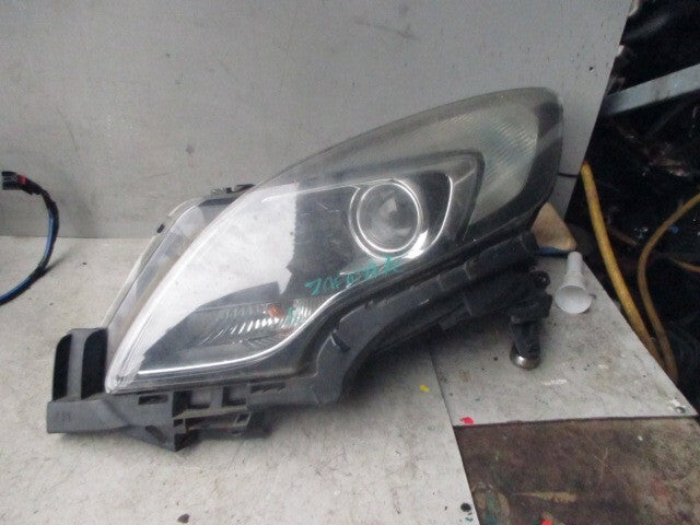 2016 VAUXHALL ZAFIRA C NS PASSENGER SIDE HEADLIGHT DAMAGED 39009023