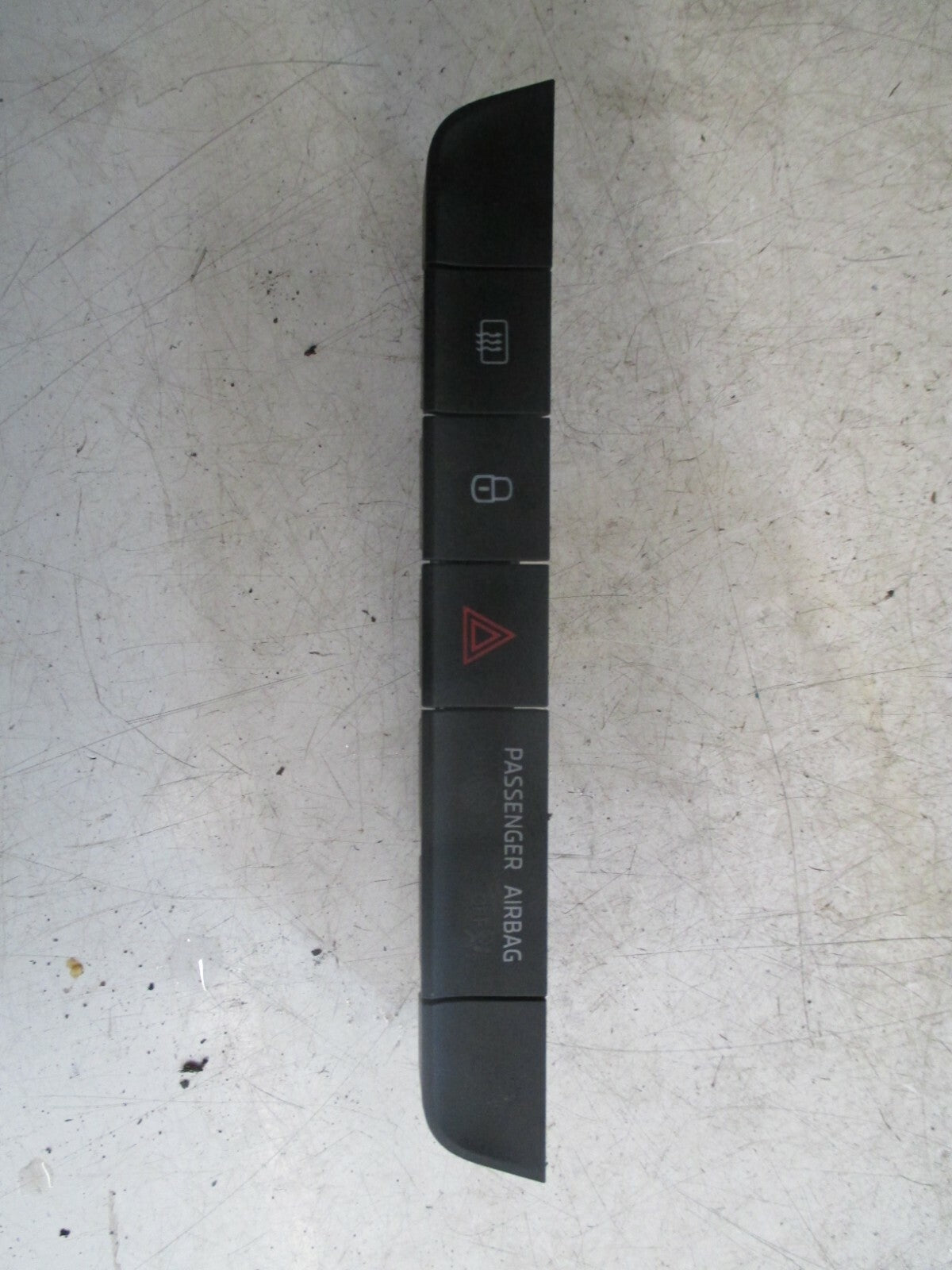 SKODA FABIA MK3 2017 CENTRE CONSOLE TRIM SWITCHES 6V0927132A