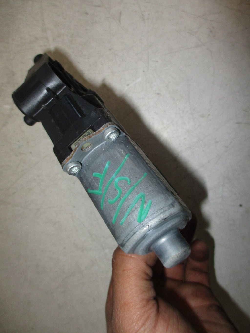 RENAULT MEGANE MK3 2009 NSF PASSENGER SIDE FRONT WINDOW MOTOR 807310005R