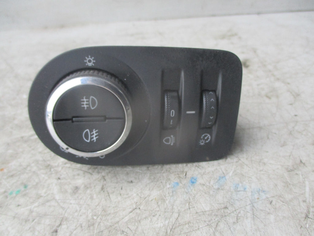 2014 VAUXHALL ZAFIRA C MK3 HEADLIGHT SWITCH CONTROL 13294819