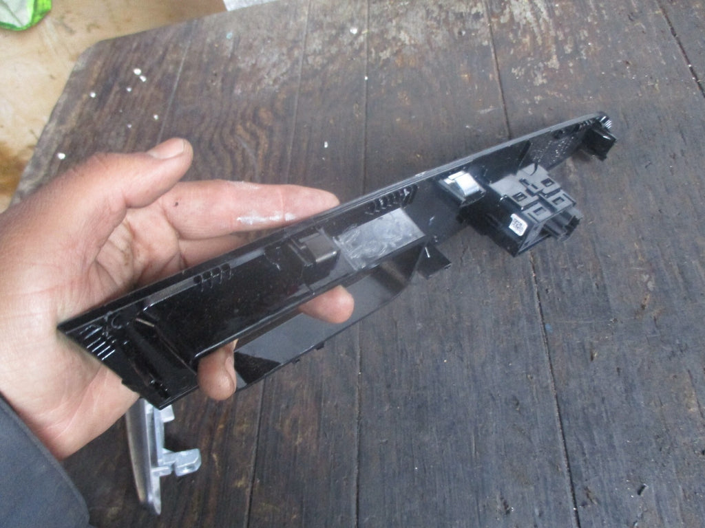 FORD MONDEO MK5 2019 NSF PASSENGER SIDE FRONT WINDOW SWITCH