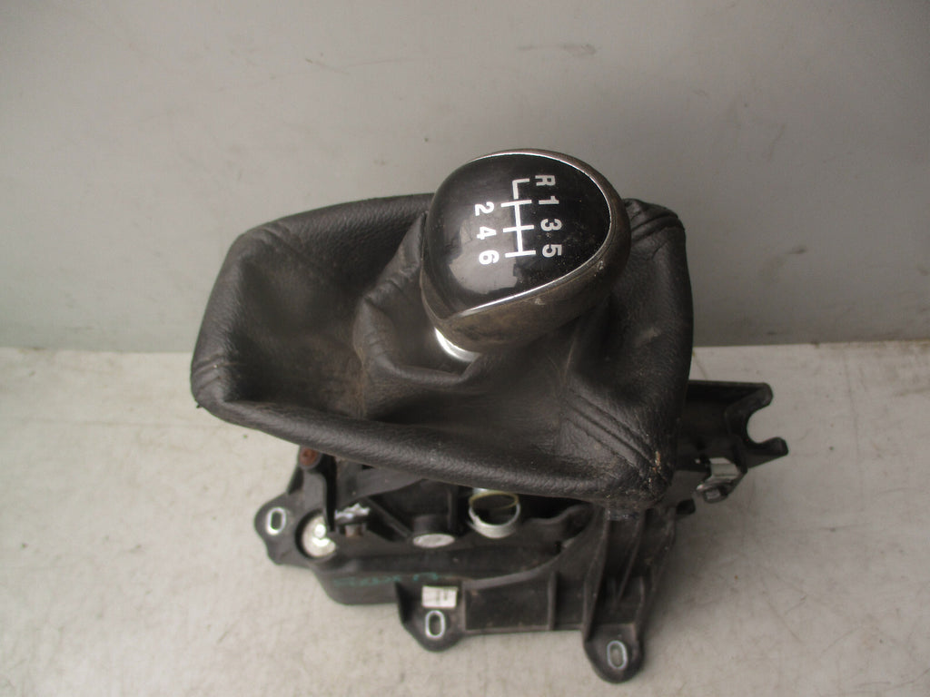 2017 FORD FOCUS MK3 6 SPEED MANUAL GEARSHIFT SELECTOR  F1FR7C453DKE