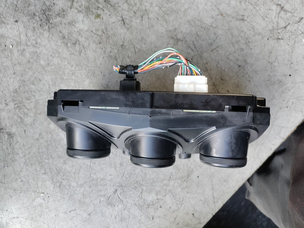 2008 MAZDA 2 MK2 AC HEATER CONTROL UNIT DF7361190E
