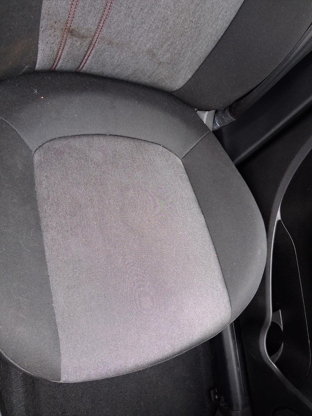 2014 FIAT PUNTO 5 DOOR MK3 NSF PASSENGER SIDE FRONT LEFT FABRIC SEAT