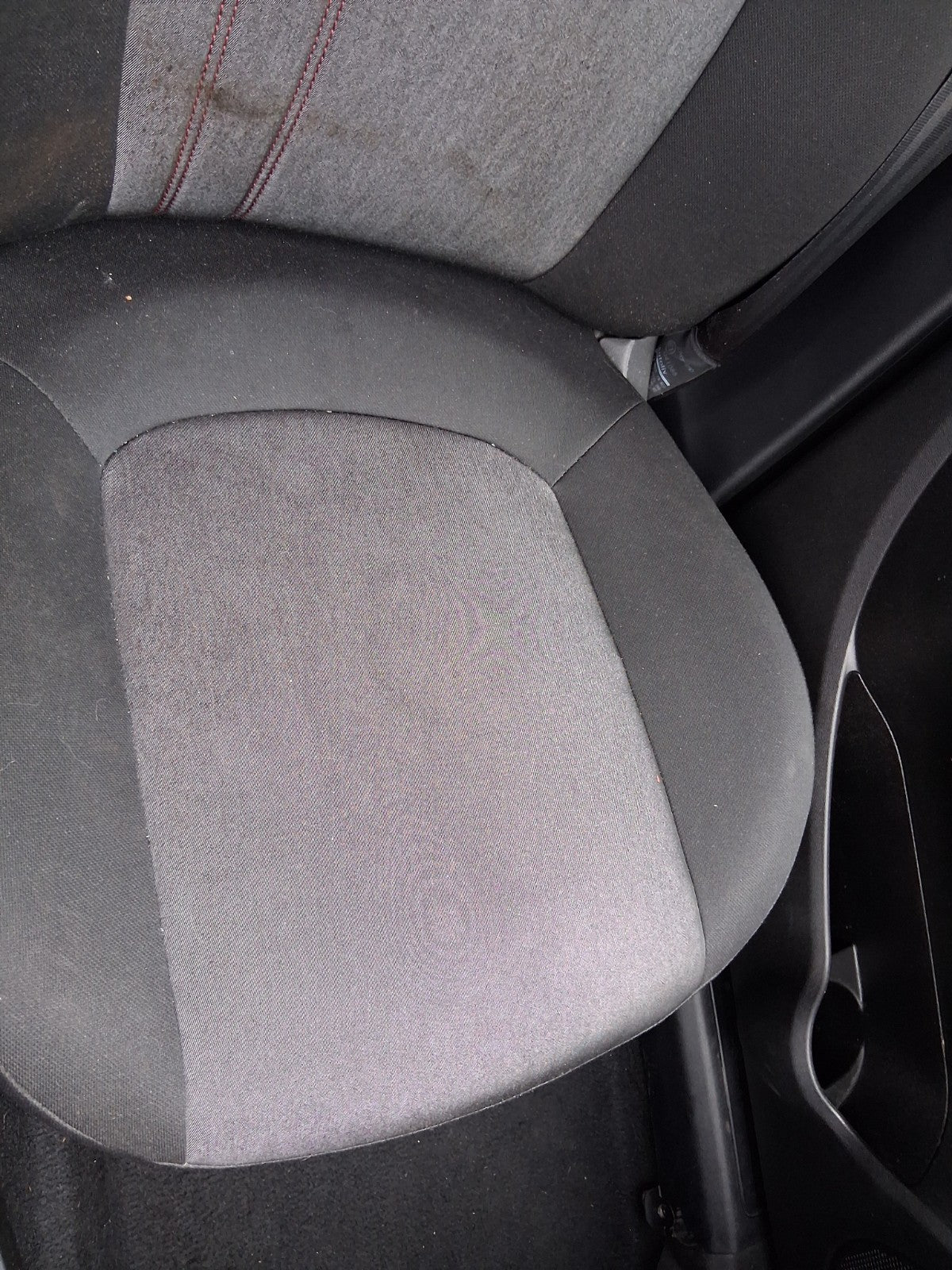 2014 FIAT PUNTO 5 DOOR MK3 NSF PASSENGER SIDE FRONT LEFT FABRIC SEAT