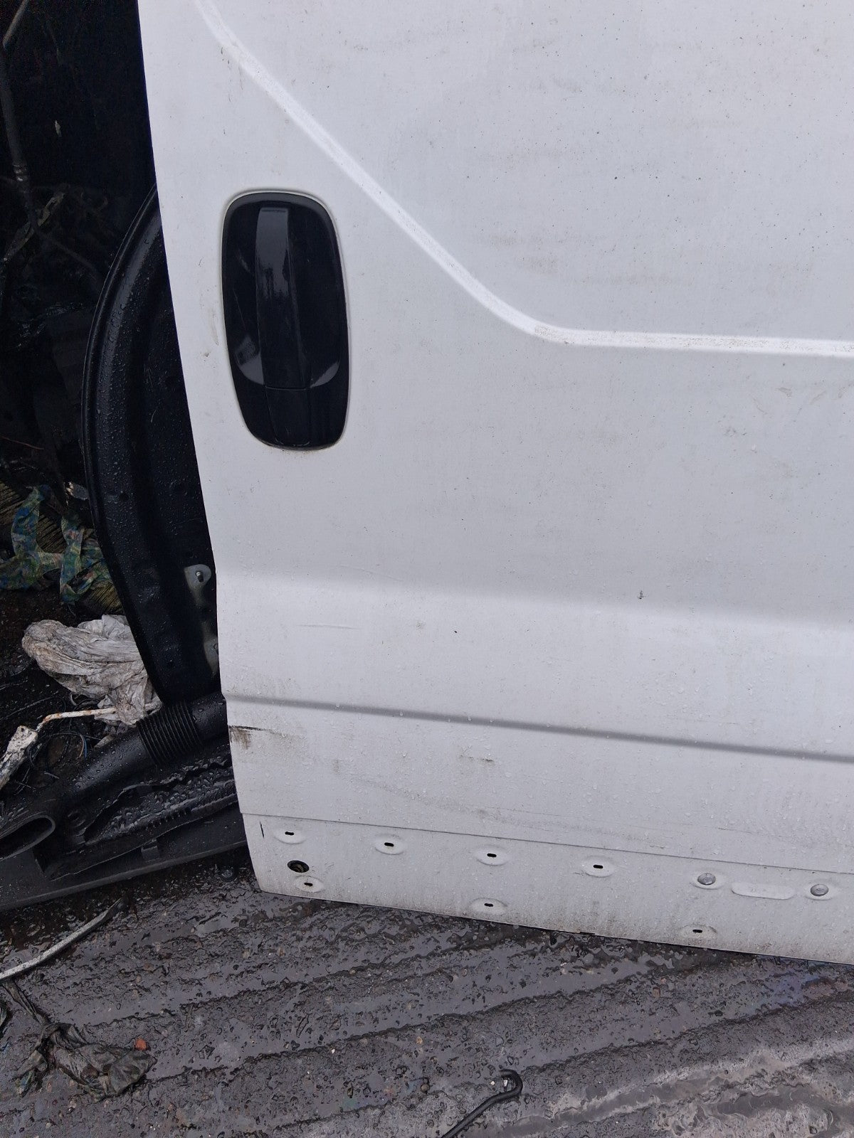 2005 VAUXHALL VIVARO MK1 NS PASSENGER SIDE LEFT SLIDING DOOR WHITE