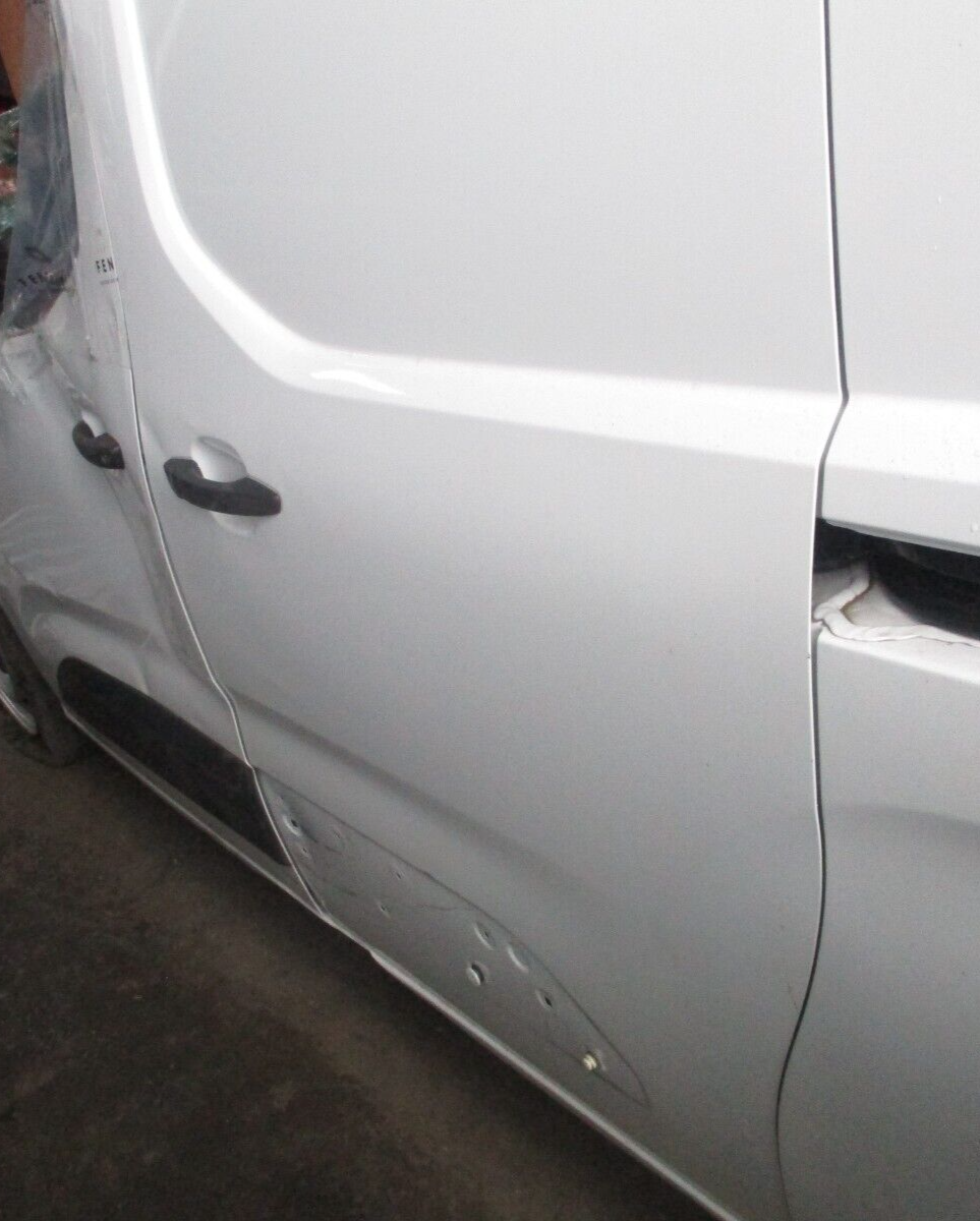 2023 CITROEN BERLINGO MK3 N/S PASSENGERS SIDE SLIDING LOADING DOOR WHITE