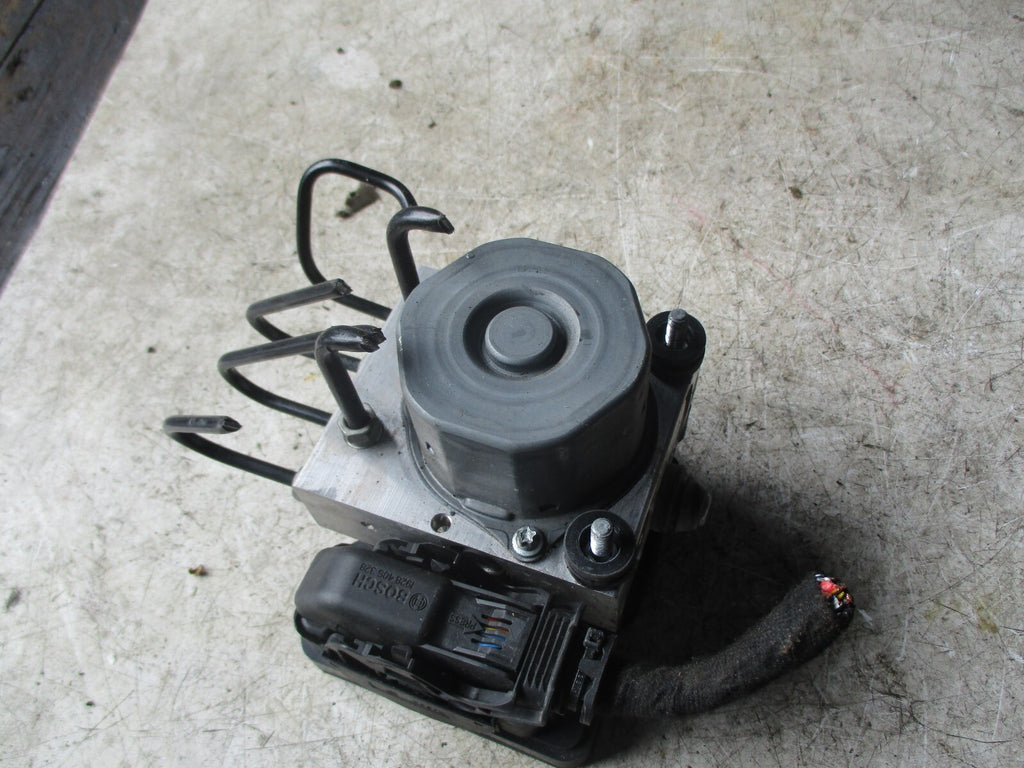 VAUXHALL CORSA E 2018 ABS PUMP MODULATOR 39084530