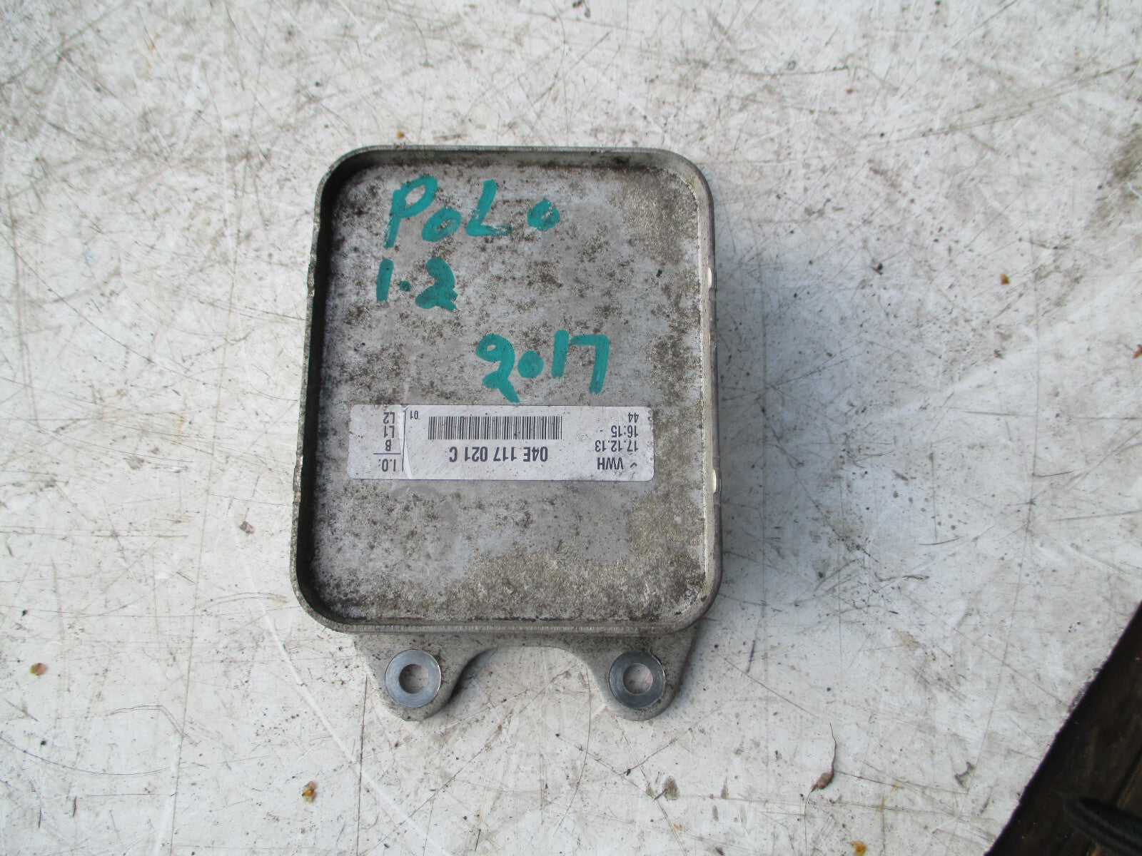 VW VOLKSWAGEN POLO 2017 1.2 PETROL ENGINE OIL COOLER RADIATOR 04E117021C
