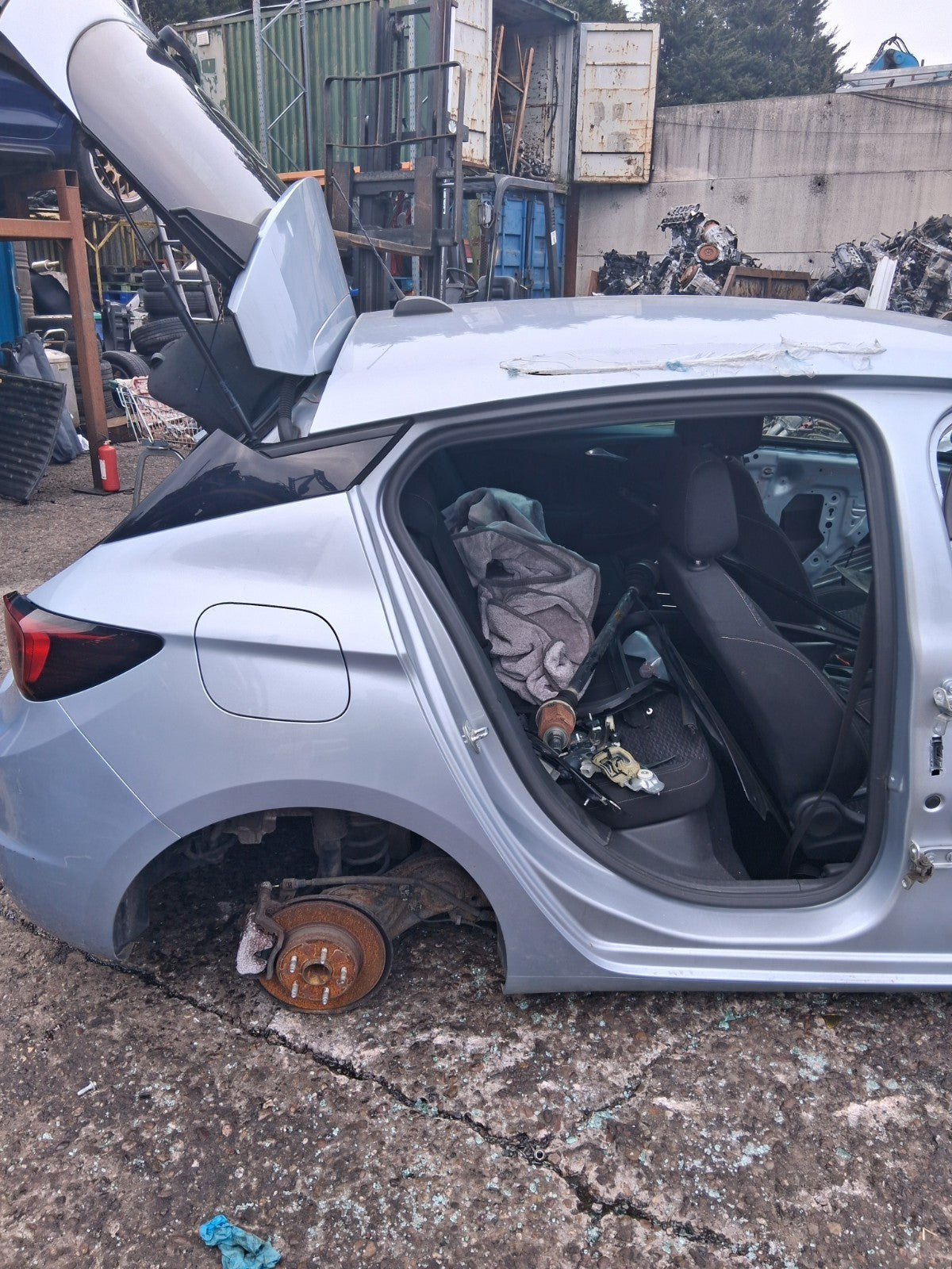 2019 VAUXHALL ASTRA K OSR DRIVER SIDE REAR RIGHT QUARTER PANEL SILVER Z189