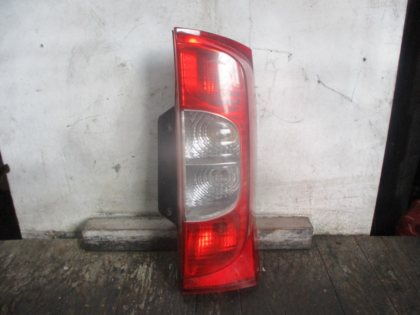 PEUGEOT BIPPER 2013 OSR DRIVER SIDE REAR TAIL LIGHT TAIL LAMP