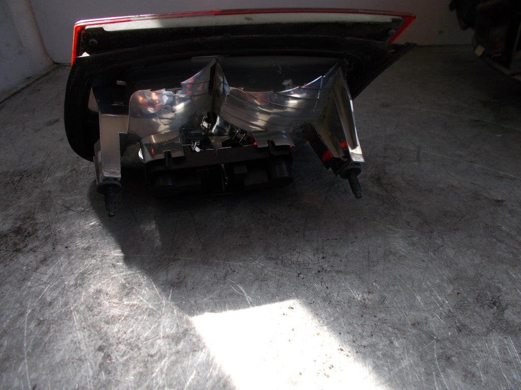 SAAB 93 NS PASSENGER REAR LIGHT 25480202