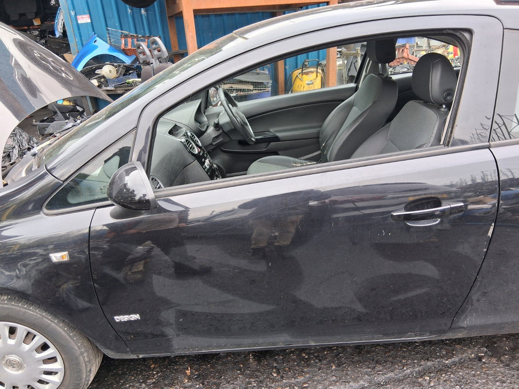 2009 VAUXHALL CORSA D 3 DOOR NSF PASSENGER SIDE LEFT COMPLETE DOOR BLACK