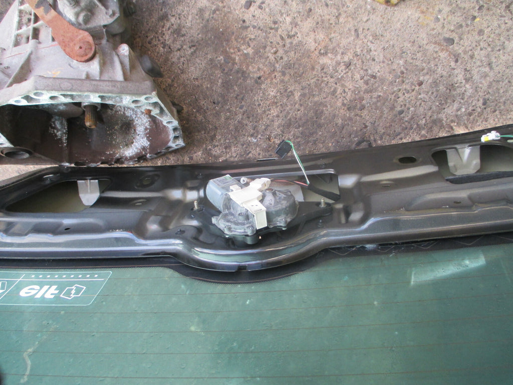 RENAULT CLIO MK2 REAR BARE TAILGATE BOOTLID BLACK