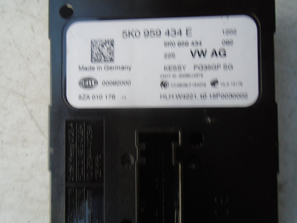 AUDI A1 2015 MK1 8X KEYLESS ENTRY CONTROL MODULE UNIT 5K0959434E