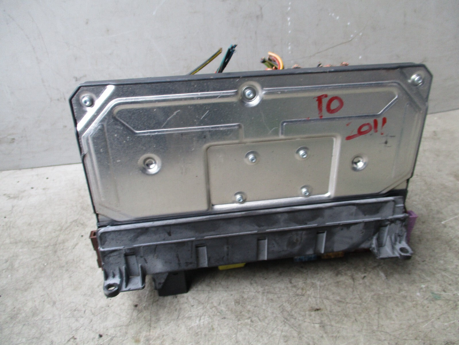 MERCEDES BENZ VITO W639 MK2 2011 LHD BODY CONTROL MODULE 6399000700