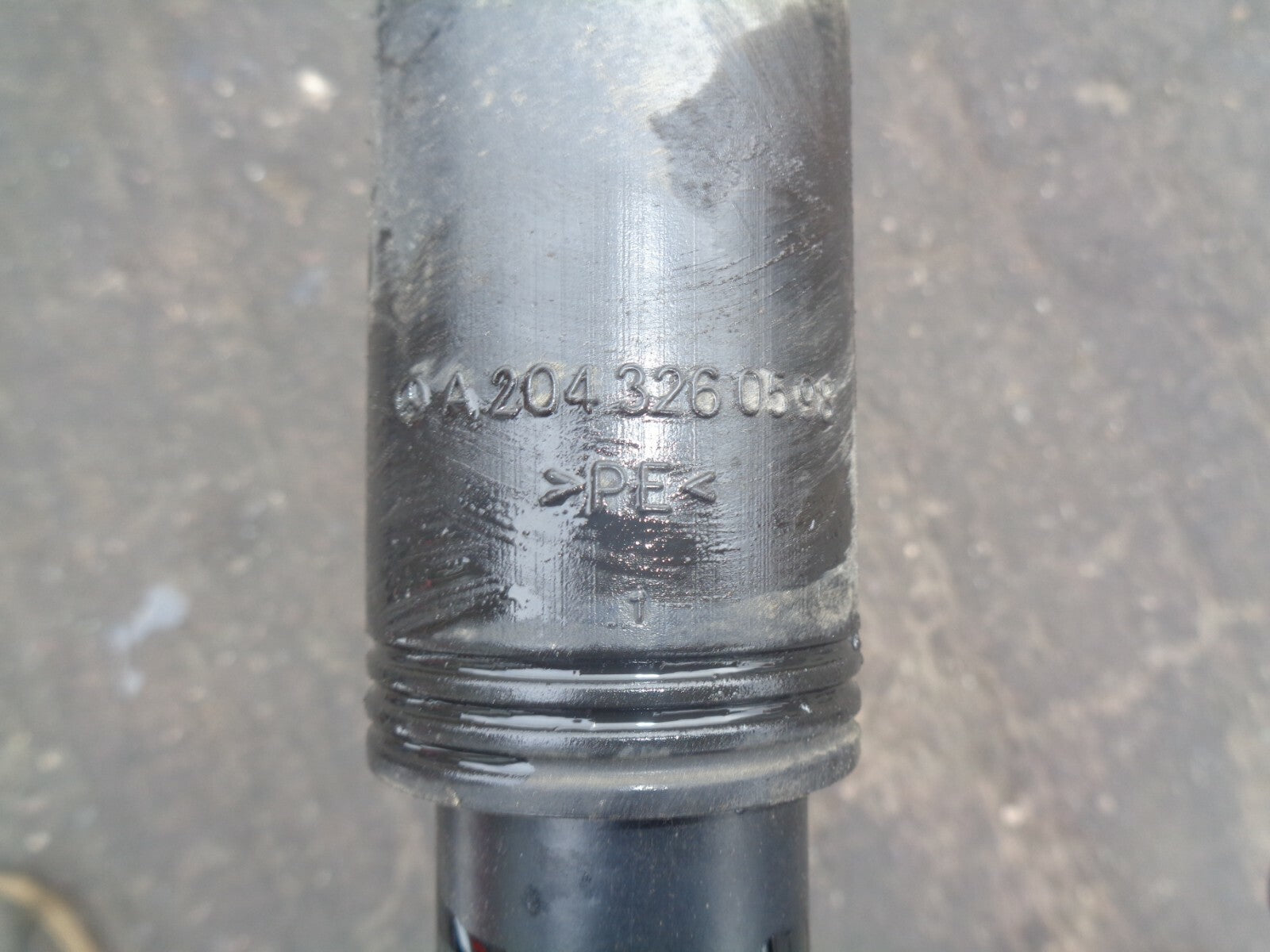 MERCEDES BENZ W212 2010 2.1 DIESEL NSR + OSR PAIR OF SHOCK ABSORBER