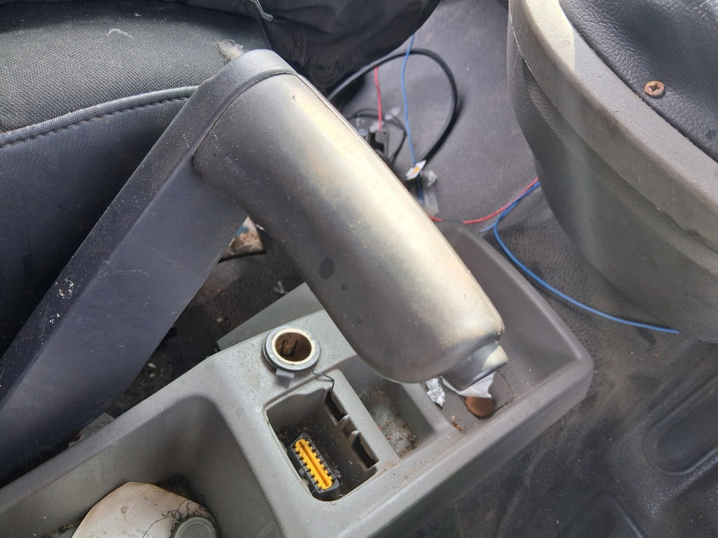 RENAULT KANGOO MK2 2010 MANUAL HANDBRAKE LEVER MECHANISM