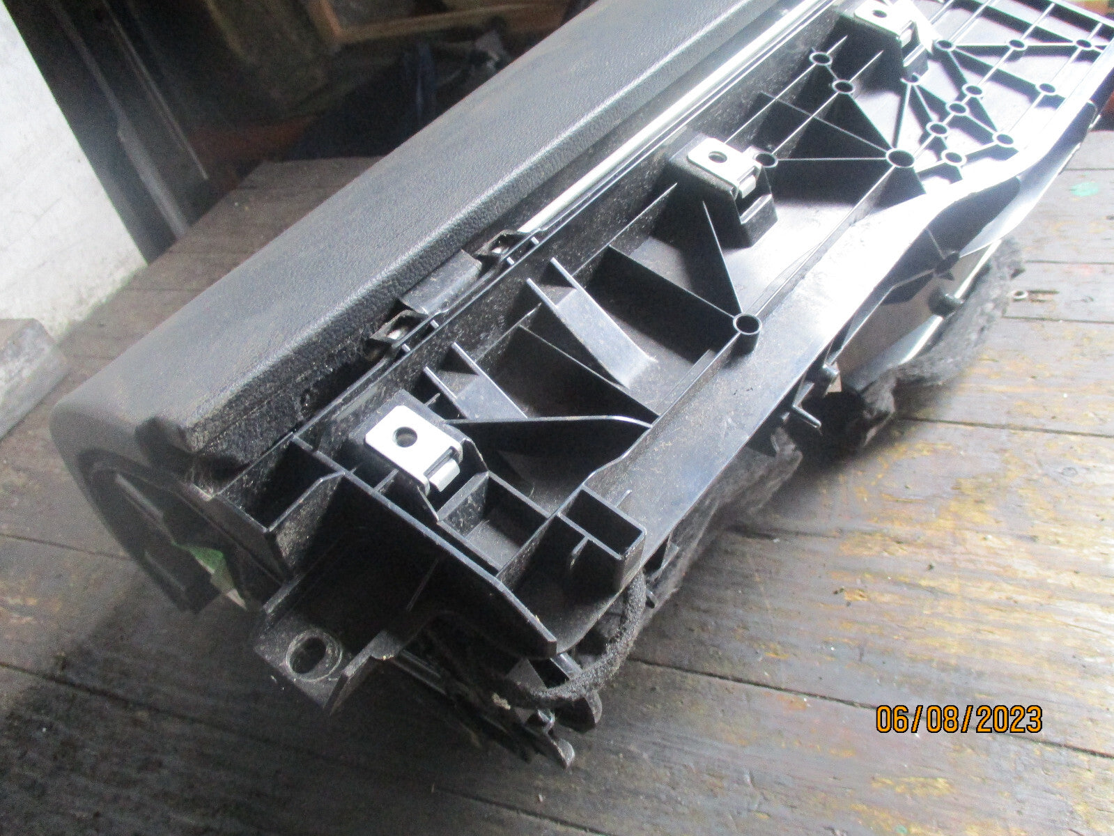 MERCEDES E CLASS W212 2010 GLOVE BOX IN BLACK A2126800391