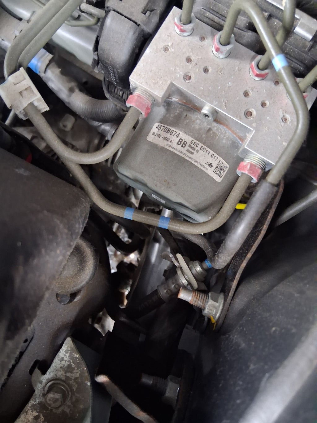 2020 MITSUBISHI ASX 2.0 PETROL ABS PUMP CONTROL MODULE 4670B674