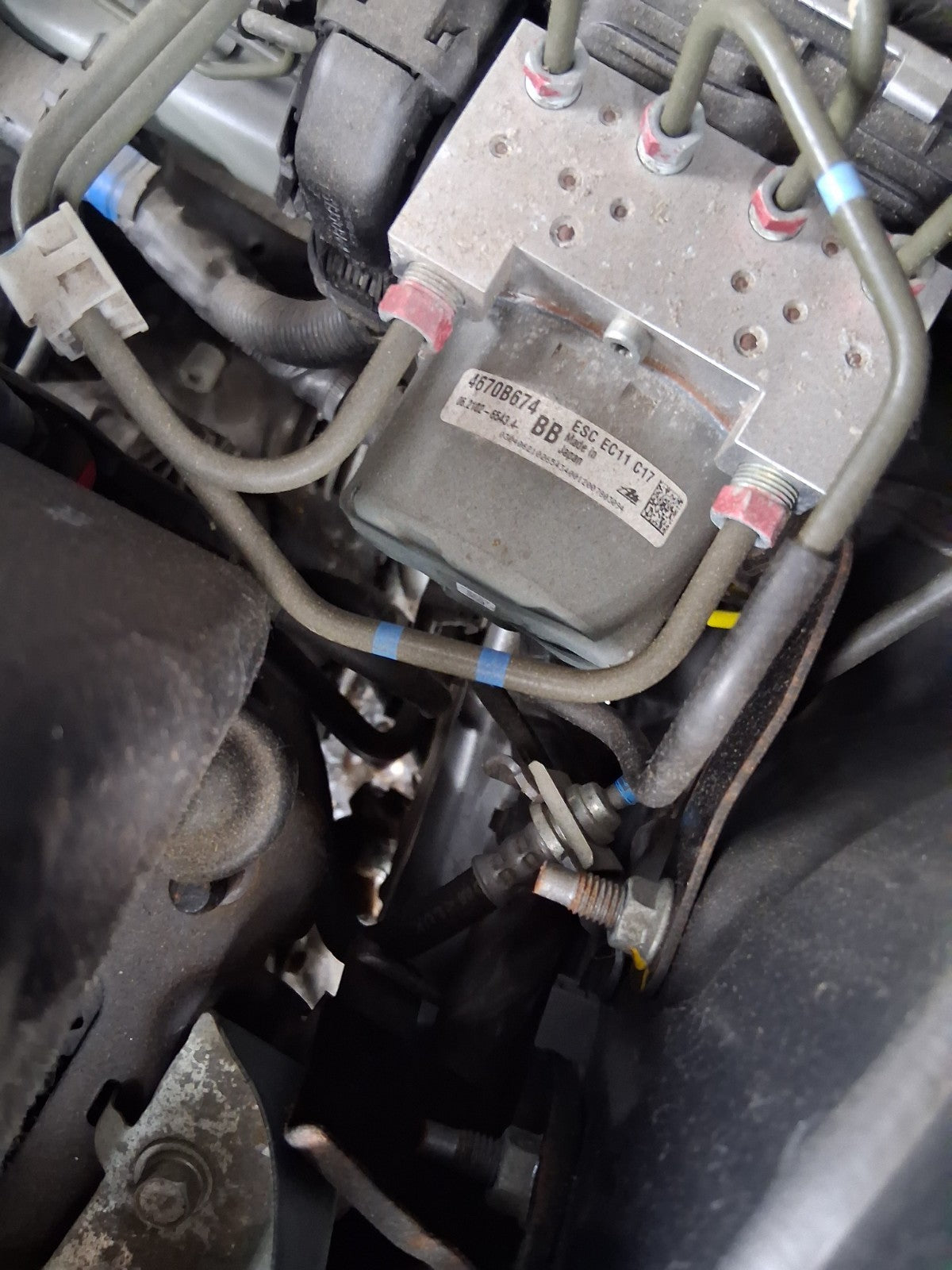 2020 MITSUBISHI ASX 2.0 PETROL ABS PUMP CONTROL MODULE 4670B674