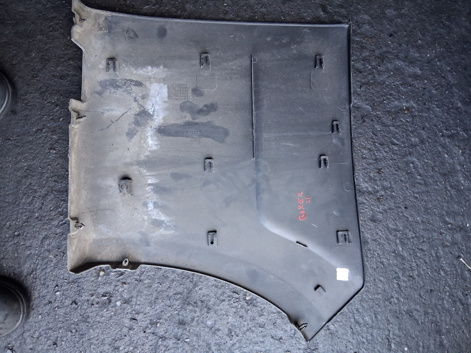 2021 PEUGEOT BOXER MK3 NSR PASSENGER SIDE REAR LEFT QUARTER BODY TRIM 1311713070