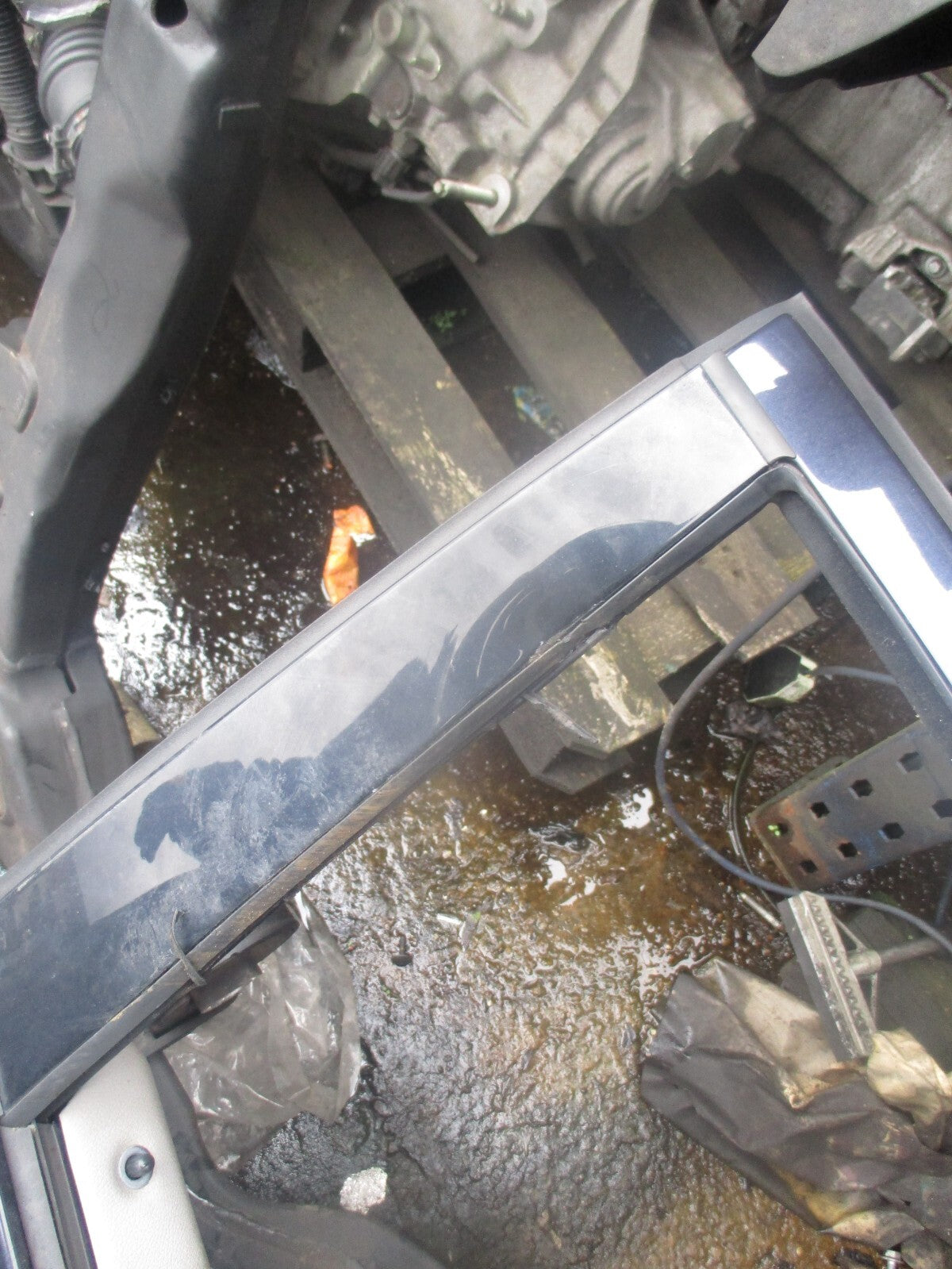 MERCEDES BENZ CLC 2008 CL203 OS DRIVER SIDE FRONT COMPLETE DOOR