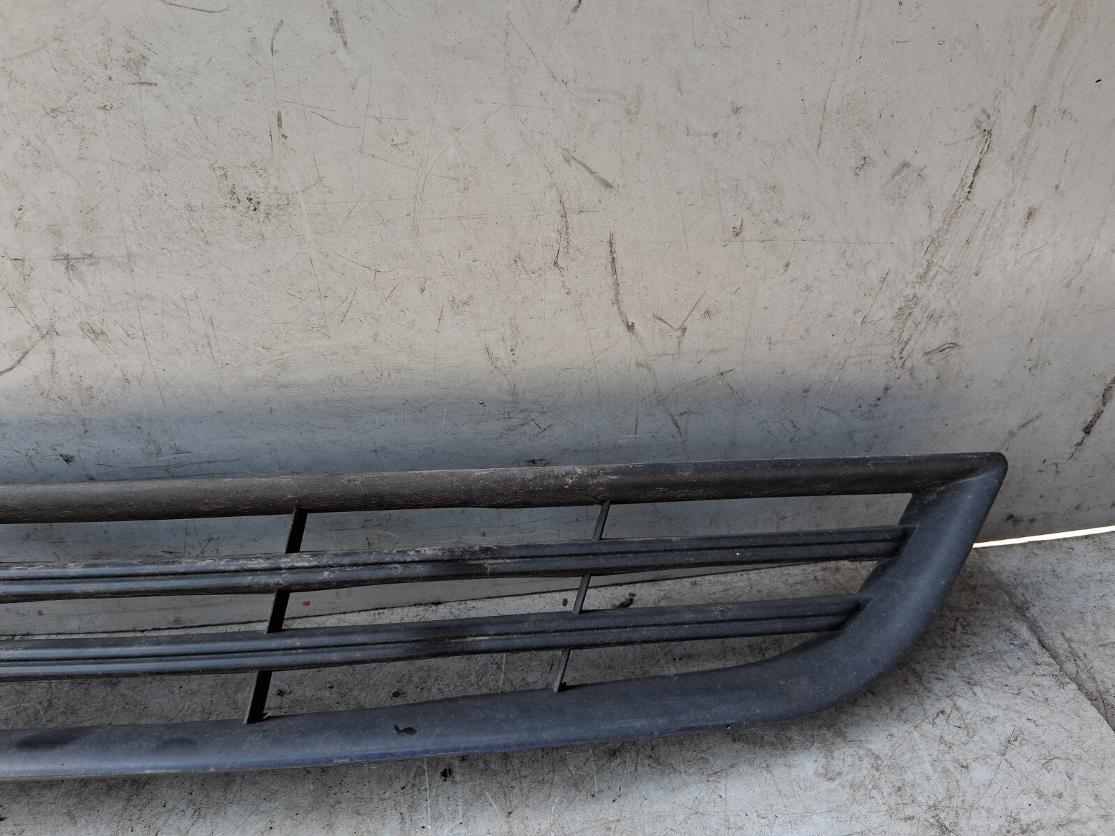 FORD MONDEO MK5 2016 FRONT BUMPER LOWER GRILLE TRIM 1BB17K945AA