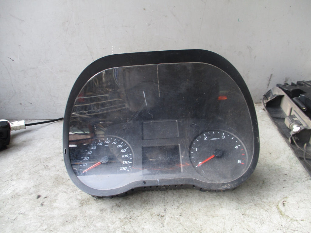 2021 MERCEDES BENZ SPRINTER W907 SPEEDOMETER A9079005806