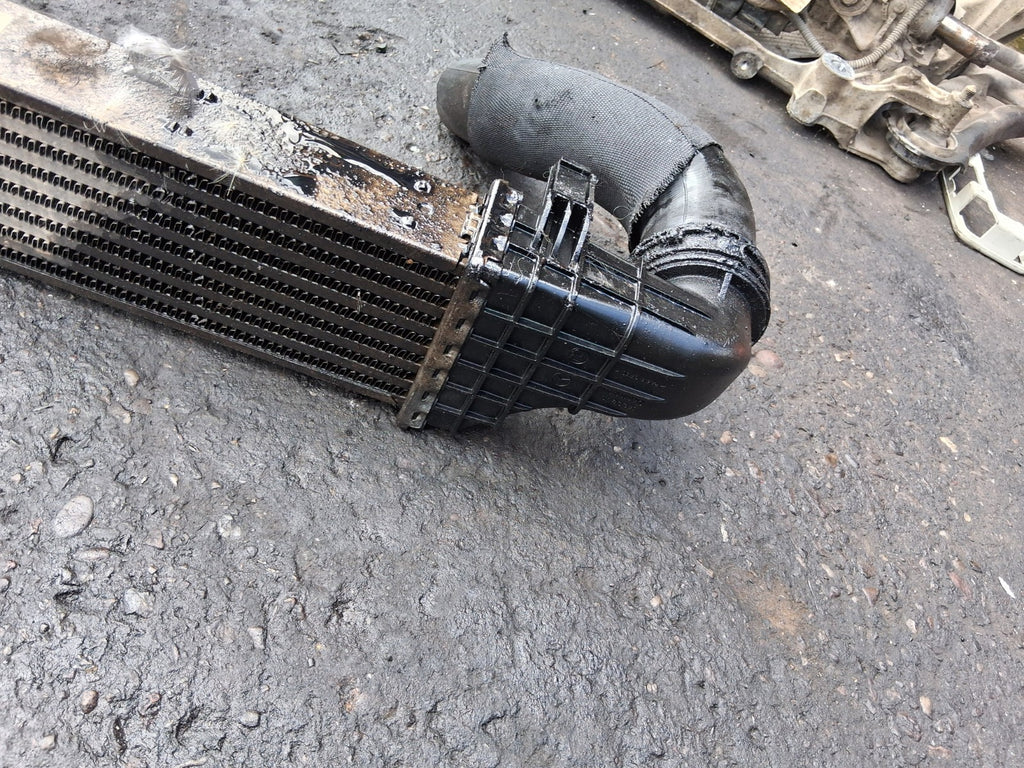 MERCEDES BENZ E CLASS W211 2004 2.2 DIESEL INTERCOOLER A2115001002