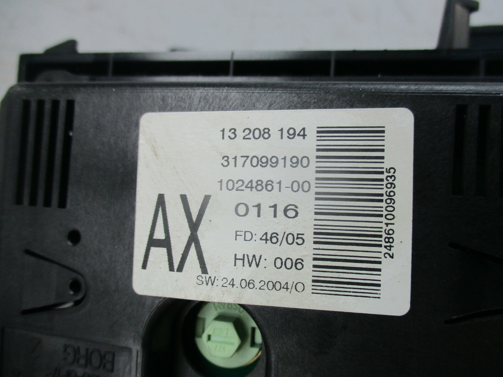 VAUXHALL ASTRA H MK5 CENTRAL CLOCKS STEREO DISPLAY SCREEN 13208194