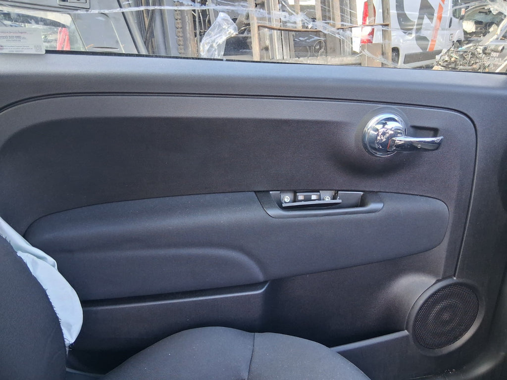2025 FIAT 500 MHEV NSF PASSENGER SIDE FRONT LEFT DOOR CARD PANEL