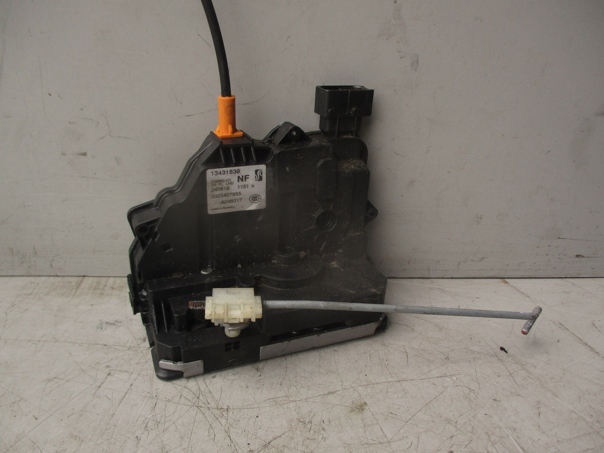 2019 VAUXHALL CORSA E NSF PASSENGER FRONT LEFT DOOR LOCK ASSEMBLY 13431839