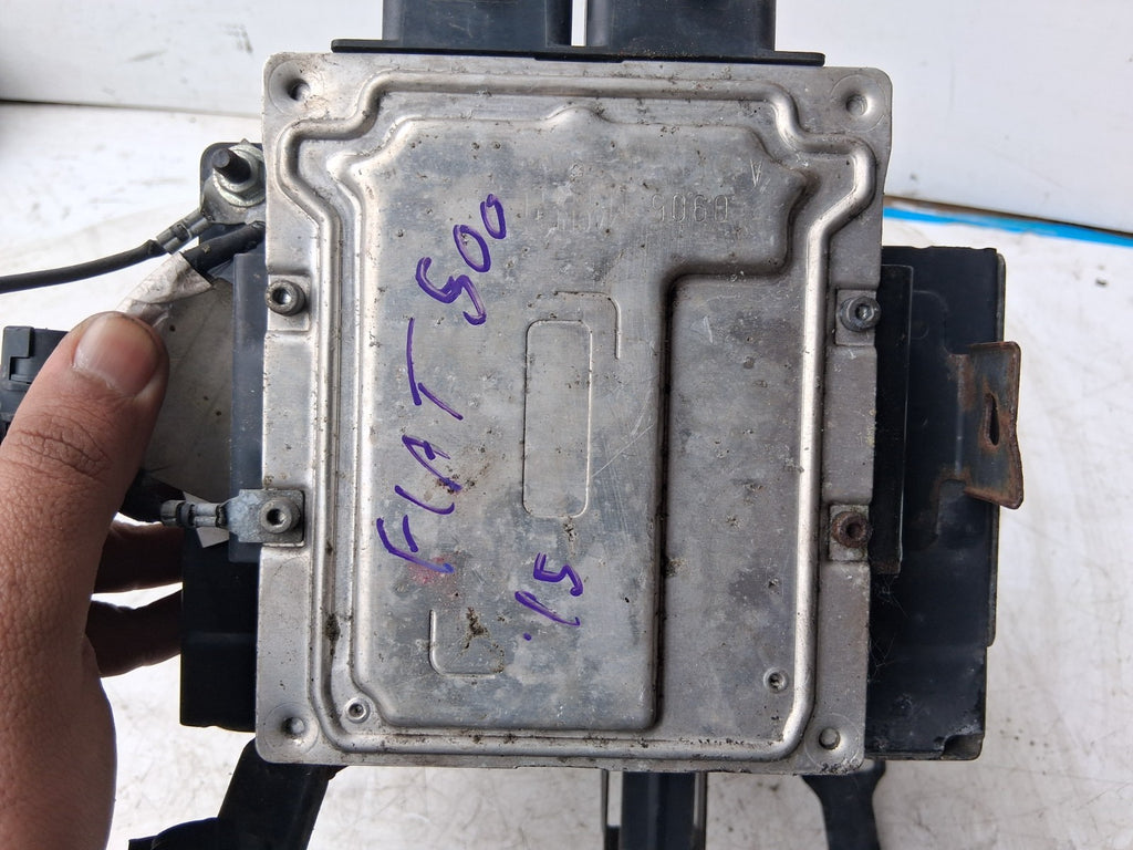 2015 FIAT 500 LOUNGE 1.2 PETROL ECU ENGINE CONTROL UNIT MODULE 52032669
