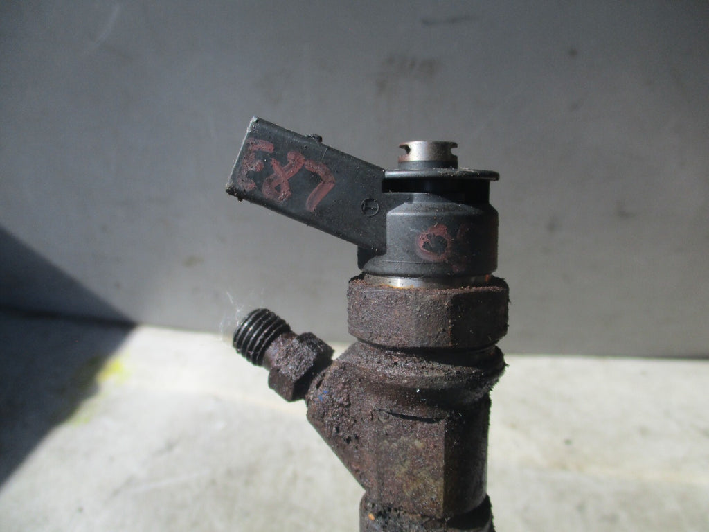 2005 BMW 1 SERIES E87 2.0 DIESEL FUEL INJECTOR