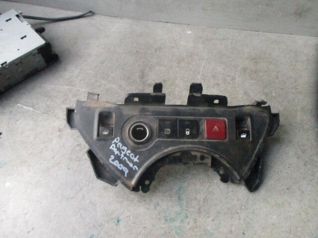 2009 PEUGEOT PARTNER MK2 DASHBOARD MULTIPLE SWITCH PANEL TRIM 9680932177