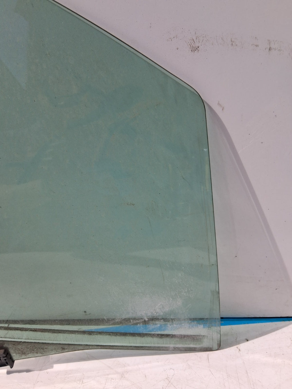 2010 PEUGEOT 207 HATCHBACK OSF DRIVER SIDE FRONT RIGHT WINDOW GLASS
