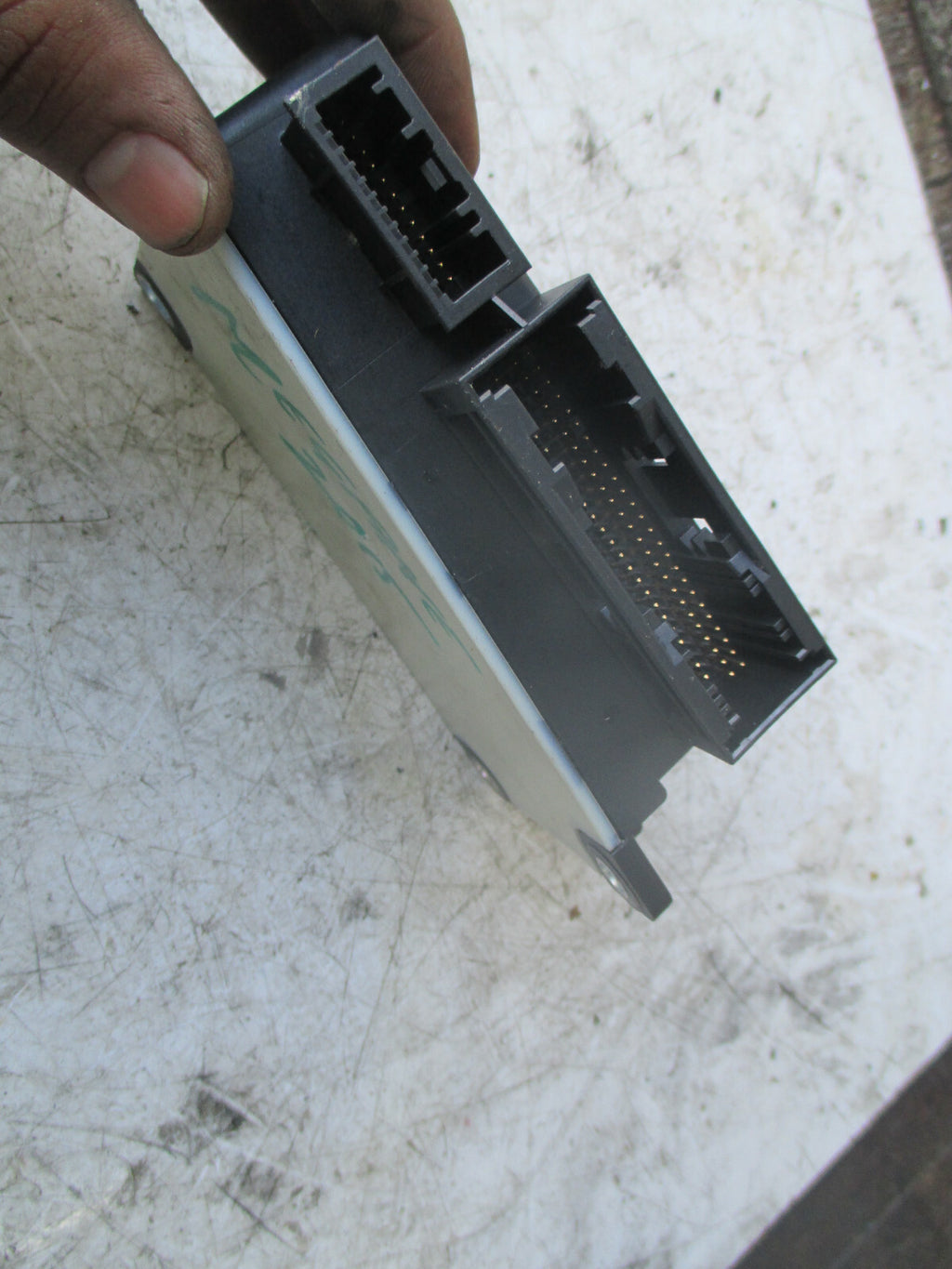RENAULT MEGANE MK3 2015 SAFETY BAG CONTROL MODULE 285586254R